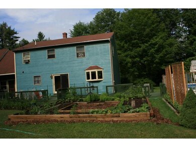 Extensive Perennial Gardens