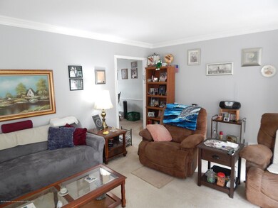 2308 Wellington Rd, Lansing, MI 48910 - photo 7