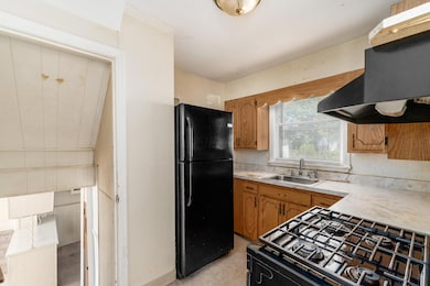 1872 Greenway Ave S, Columbus, OH 43219 - photo 7