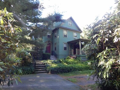 126 Doran Dr, Shavertown, PA 18708 - photo 2