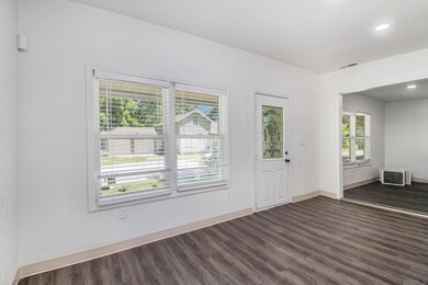 503 W Washington St, Elkhart, IN 46516 - photo 3