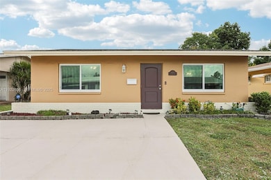 6003 NW 74th Ave, Tamarac, FL 33321 - photo 2