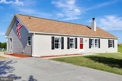 3805 Mountain Shadow Dr, Fayetteville, PA 17222 - photo 2