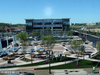 20430 Codman Dr unit 417, Ashburn, VA 20147 - photo 3