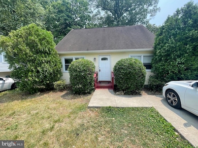 811 Duvall Hwy, Pasadena, MD 21122 - photo 2