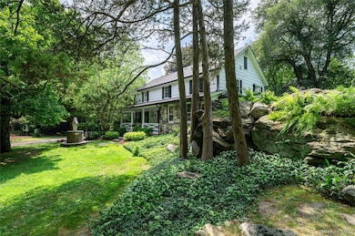 69 Whippoorwill Rd, Armonk, NY 10504 - photo 5