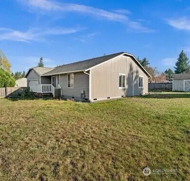 8702 Sweet Clover Dr SE, Yelm, WA 98597 - photo 4