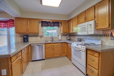 Kitchen 2