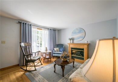 69 Custer St, Warwick, RI 02889 - photo 7