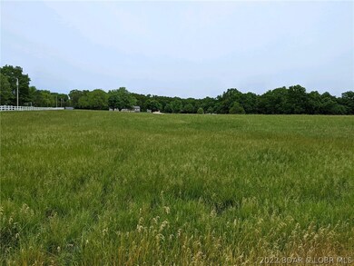 Cleared flat lot, ready to build