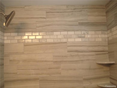 1645 Treeside Dr, Rochester Hills, MI 48307 - photo 7