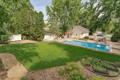 805 5th St NW, Kasson, MN 55944 - photo 3