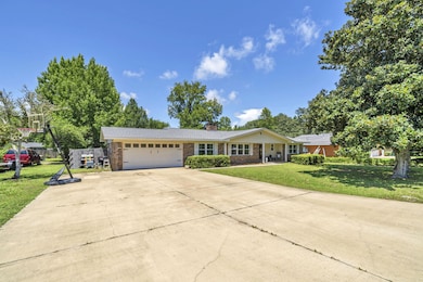 37 Maple Ave, Shalimar, FL 32579 - photo 3