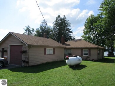 2932 W Lakeside Dr, West Branch, MI 48661 - photo 3