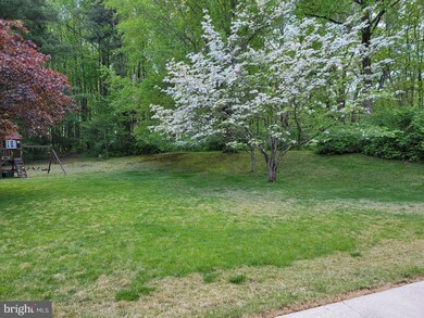 12207 Guinevere Place, Glenn Dale, MD 20769 - photo 5