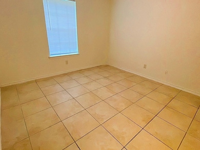 1307 Brenda Ln unit B, Humble, TX 77338 - photo 6