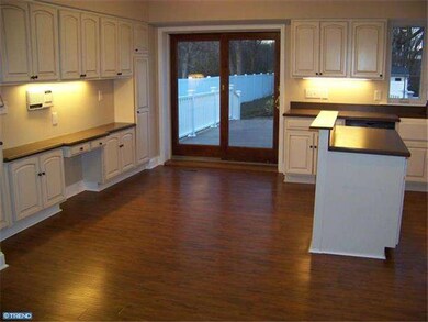 4501 Chandler Dr, Brookhaven, PA 19015 - photo 5