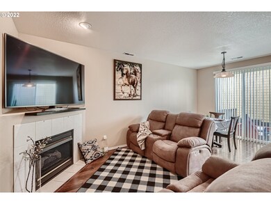 Living Room/Dining Room