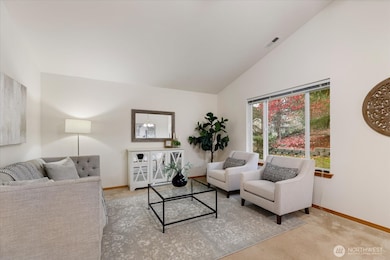 606 NW 12th Loop, Oak Harbor, WA 98277 - photo 5