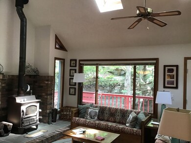 803 Boulder Ct N, Blooming Grove Township, PA 18428 - photo 5