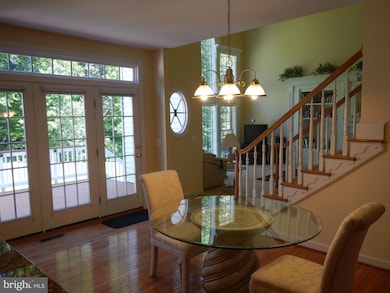 16625 Radcliffe Ln, Woodbridge, VA 22191 - photo 7