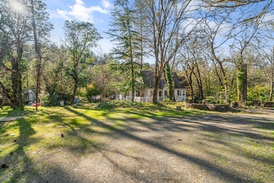 190 Long Acres Rd, Grants Pass, OR 97527 - photo 3