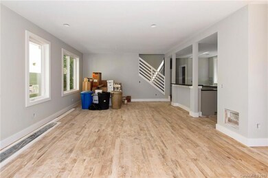 Flowing Open Floor Plan