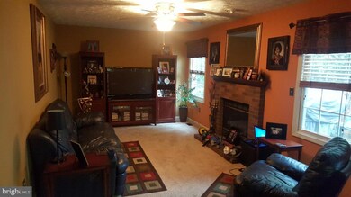 206 Kwanzan Cir, Laurel, MD 20724 - photo 4