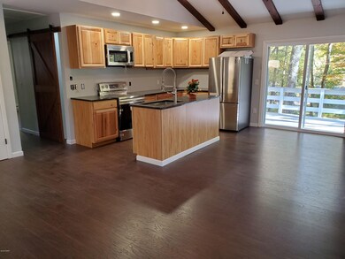 119 Hillside Dr, Lords Valley, PA 18428 - photo 2