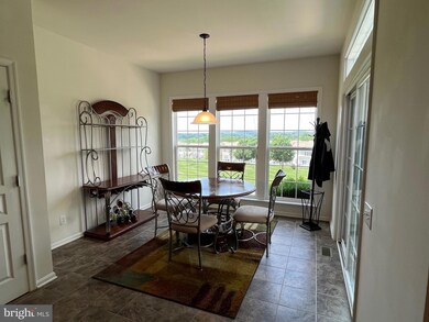 228 N Caldwell Cir, Downingtown, PA 19335 - photo 7