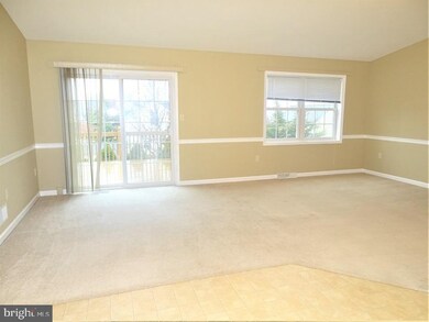 4146 Green Park Dr, Mount Joy, PA 17552 - photo 2