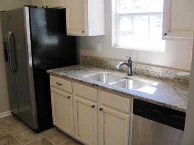 68 Tomkins Creek Trail unit 10, Forsyth, GA 31029 - photo 2