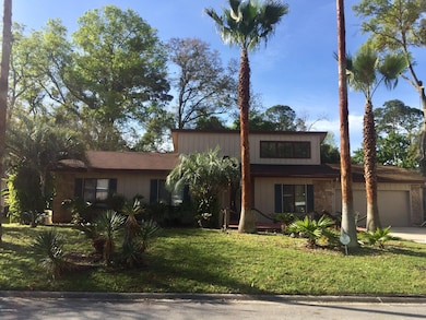 7030 Holiday Hill Ct, Jacksonville, FL 32216 - photo 2