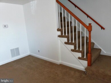 1104 Halstead Rd, Parkville, MD 21234 - photo 4