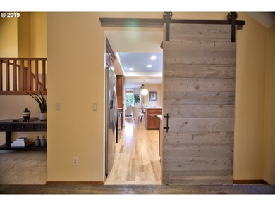 14293 Amberwood Cir, Lake Oswego, OR 97035 - photo 6