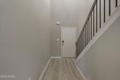 302 e river cane run-007