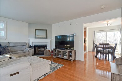 735 Willett Ave unit 410, Riverside, RI 02915 - photo 6