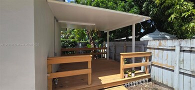 2533 Garfield St unit C, Hollywood, FL 33020 - photo 2