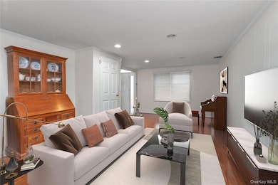 50 Jerome Dr, Glen Cove, NY 11542 - photo 6