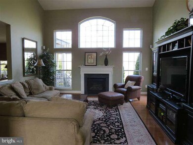 4921 Ellis Ln, Ellicott City, MD 21043 - photo 6