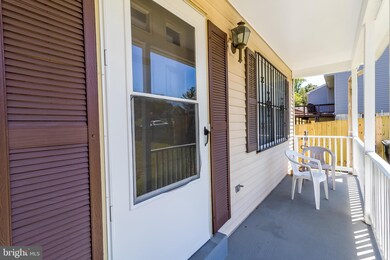 5203 Dartmoor Ct, Lanham, MD 20706 - photo 5