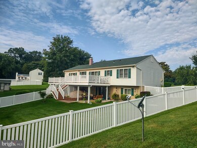 5563 Linton Rd, Sykesville, MD 21784 - photo 2