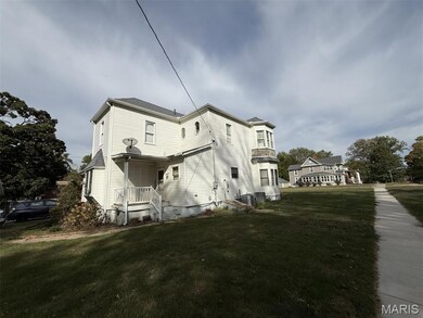 505 N 7th St, Vandalia, IL 62471 - photo 2