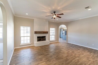 875 Sandlin Ln, Springtown, TX 76082 - photo 5