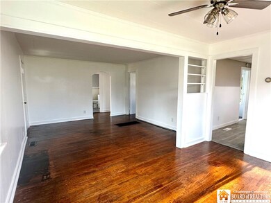 Dining Room, Living Room, going into Kitchen