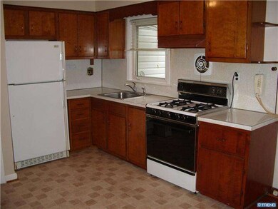 1022 Gallery Rd, Wilmington, DE 19805 - photo 4