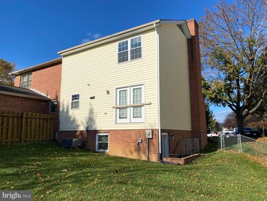 801 Appleseed Ct, Winchester, VA 22601 - photo 2