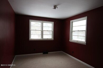 4280 Riverbend Dr SW, Grand Rapids, MI 49534 - photo 7