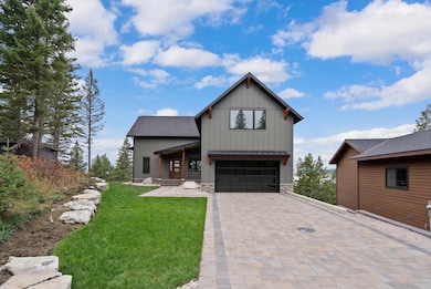 Driveway Off Cul-de-sac