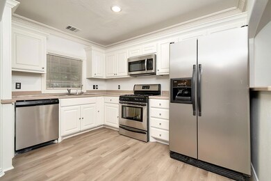 309 Terry Rd, Hurst, TX 76053 - photo 6